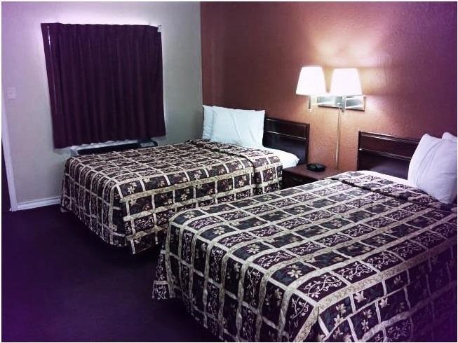 Deluxe Inn Stamford 部屋 写真